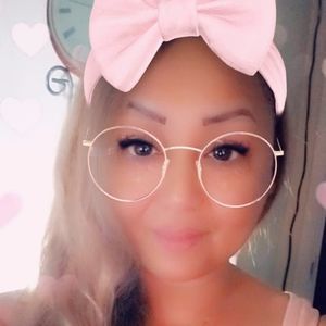 Meet your Posher, Solis